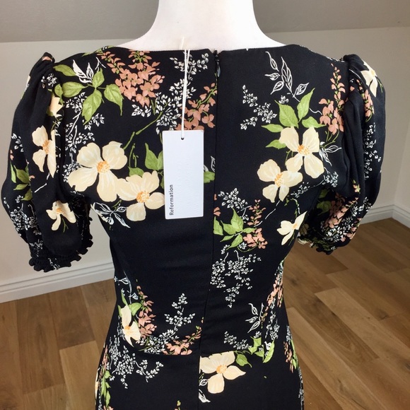 Reformation Lacey Midi Dress in Isabella - Picture 7 of 8